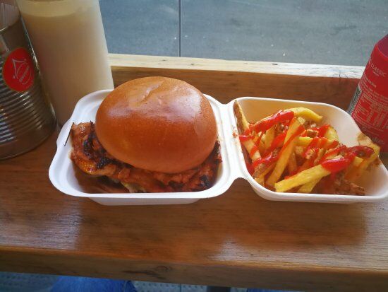 Singtong Burger House